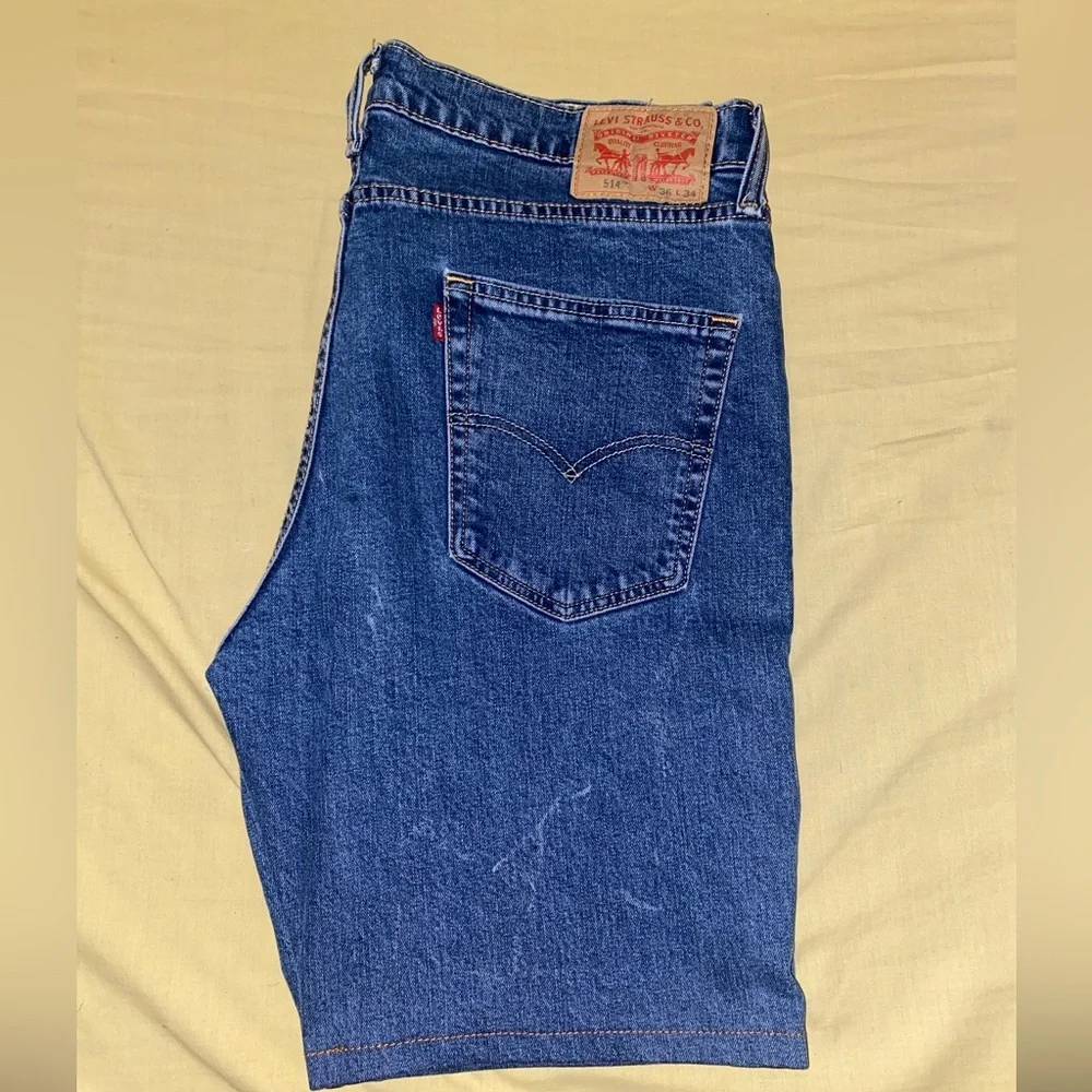 Levi’s Jorts - Picture 3 of 3
